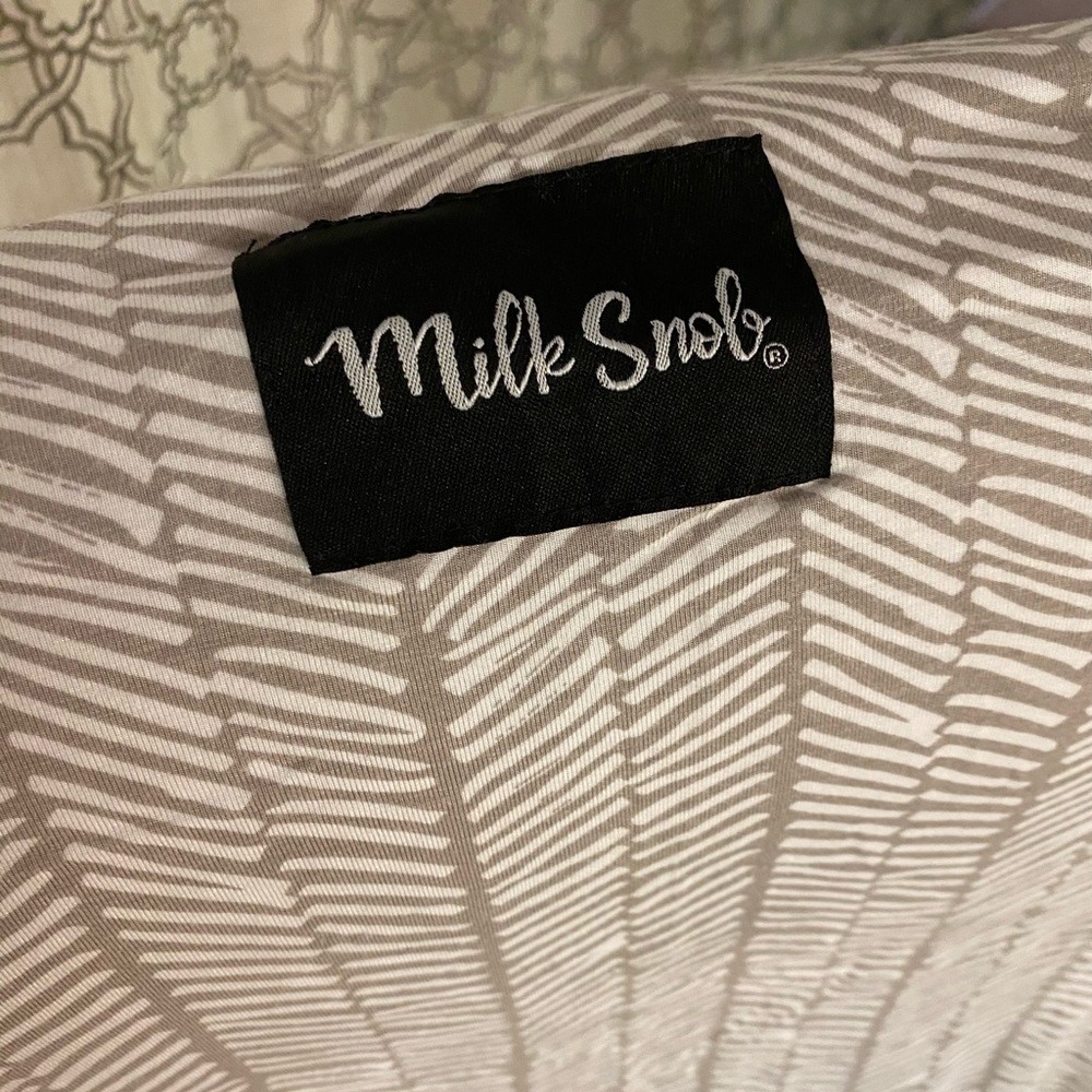 Milk Snob Multi-use Cover